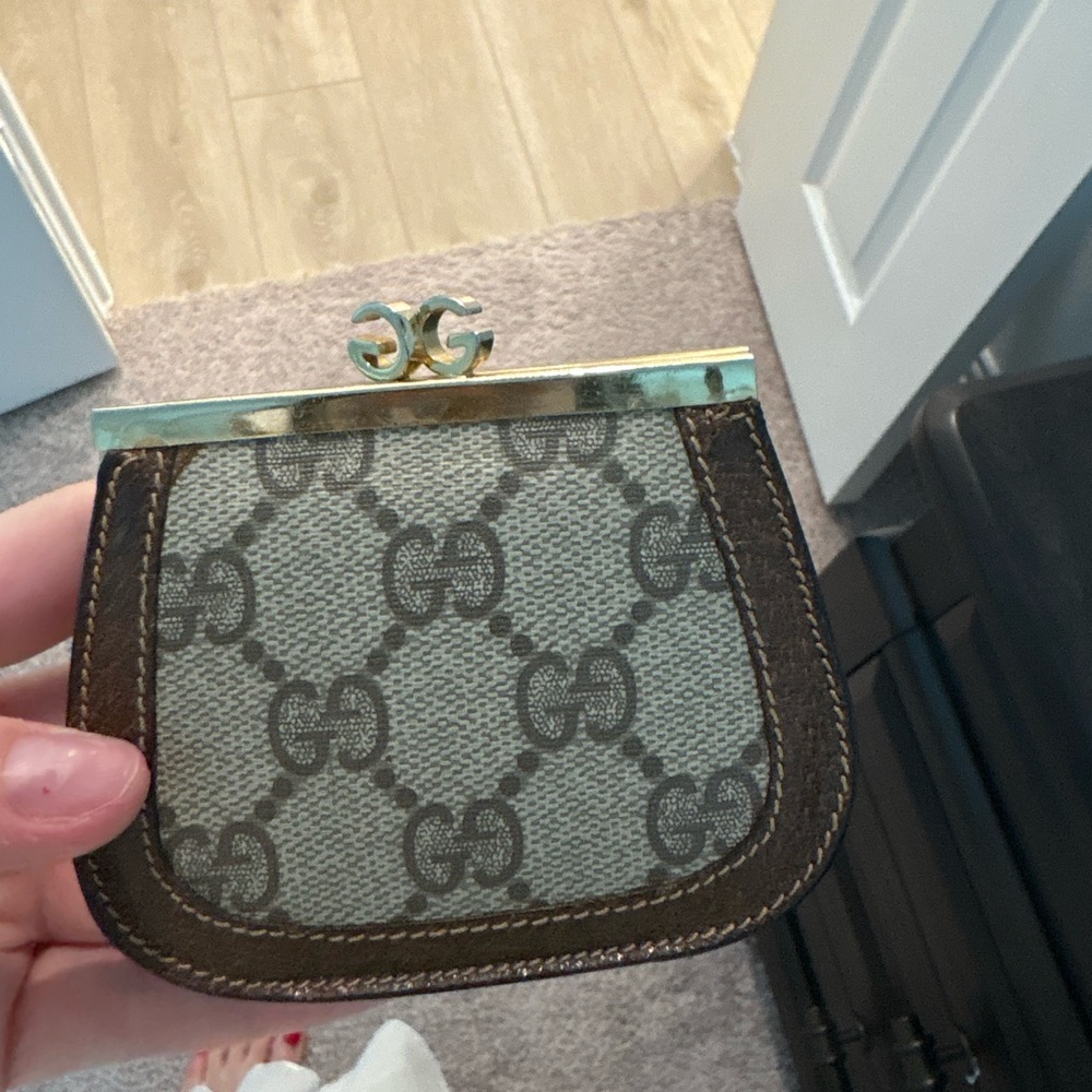 Sold -Gucci Vintage Coin Purse